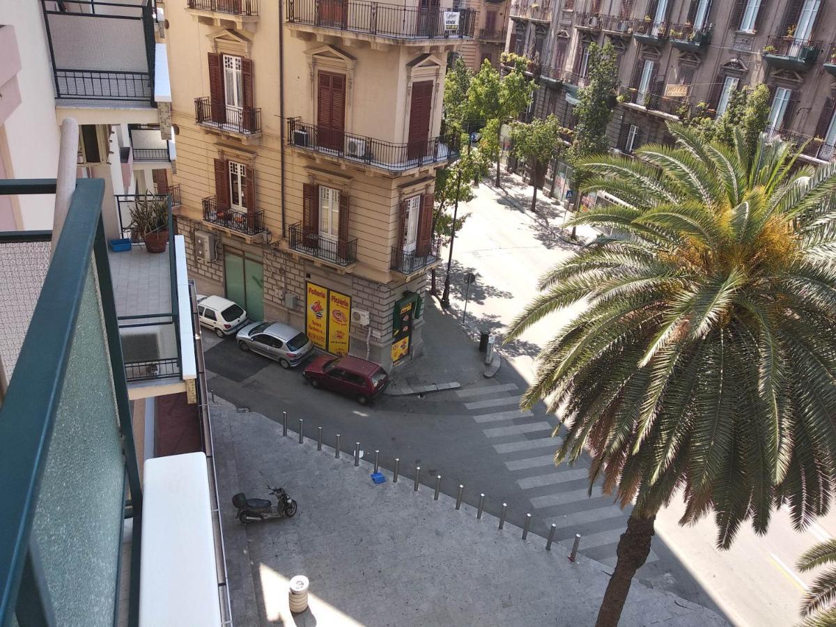Lgb Students And Youth Tourists - New Friends Loves Flirt Adventures Palermo Bagian luar foto