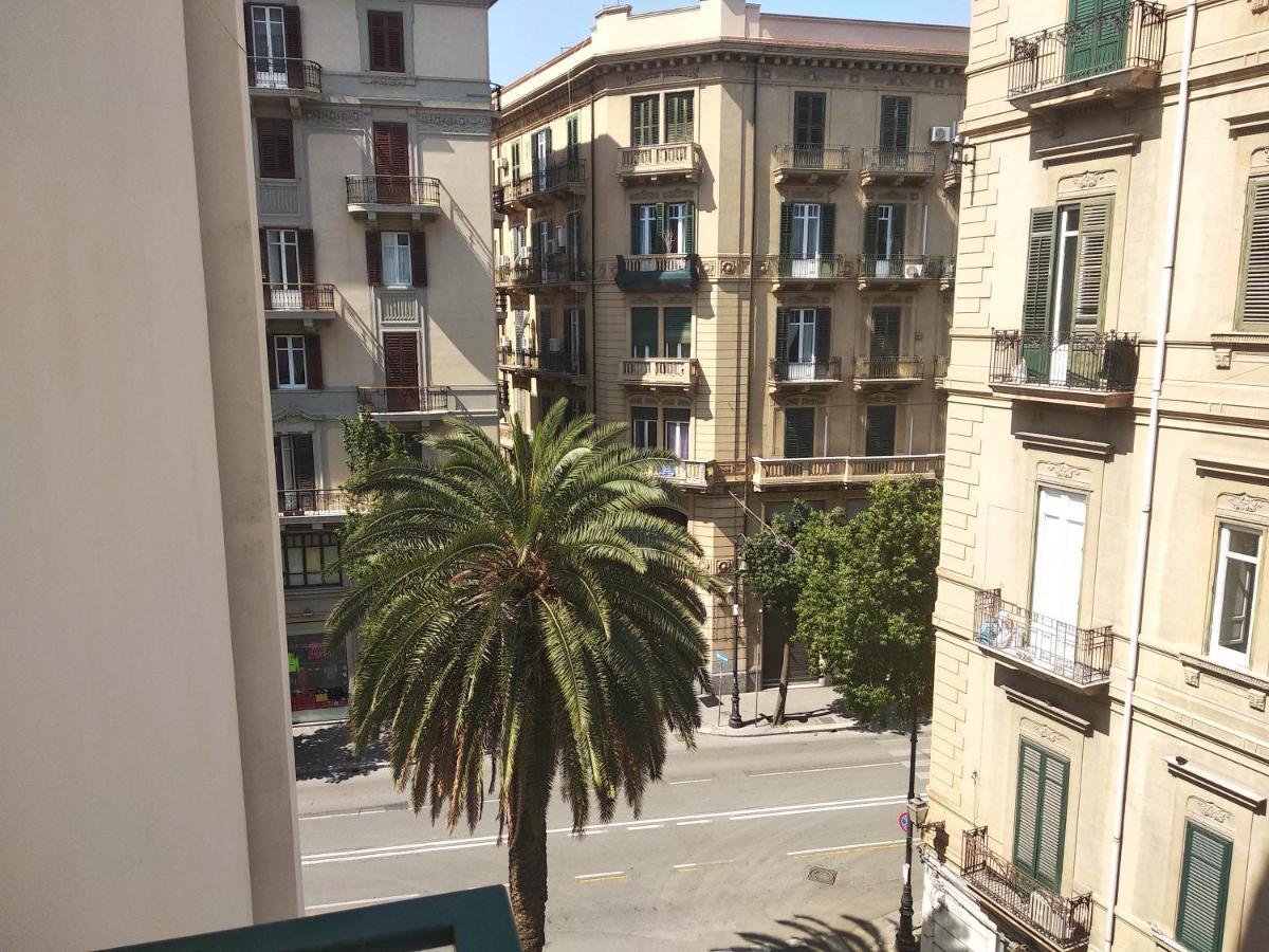 Lgb Students And Youth Tourists - New Friends Loves Flirt Adventures Palermo Bagian luar foto
